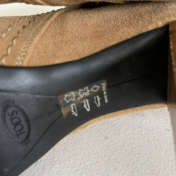 Tod's Suede Boot Bootie Buckle Womens Size 8 N Camel EUC - Picture 12 of 14